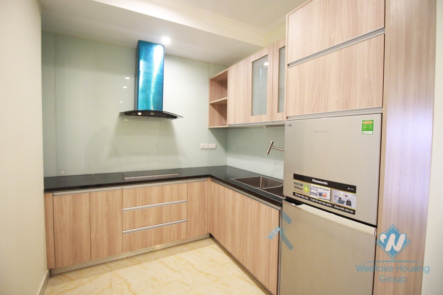 Cheap four bedrooms apartment for rent in Doi Can street, Ba Dinh district, Ha Noi